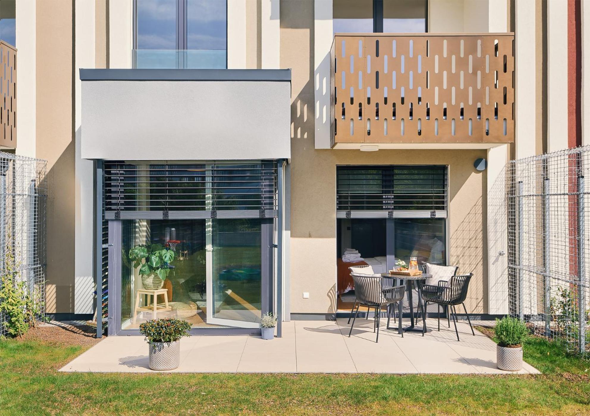 Beta Home - Garage, Air Condition, Garden, At Metro Praga Esterno foto
